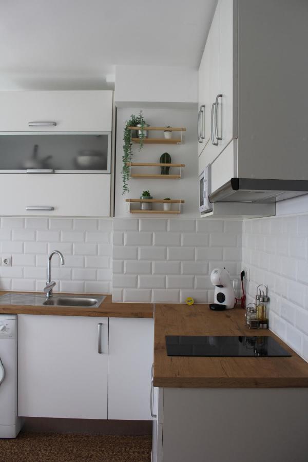 Beautiful Brand New 2 Bedroom Flat With Terrace Малага Экстерьер фото