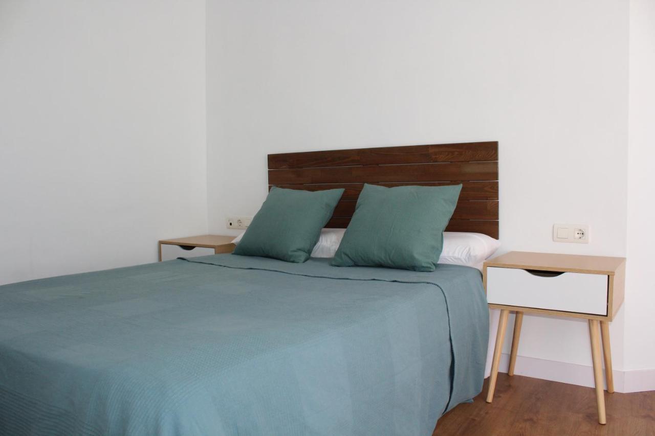 Beautiful Brand New 2 Bedroom Flat With Terrace Малага Экстерьер фото